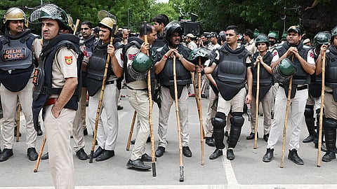 CJP protest: Students, leaders detained enroute Jantar Mantar
