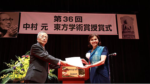 Indian Embassy in Japan honours Yoshimizu Kiyotaka for contributions to Indian philosophy, culture