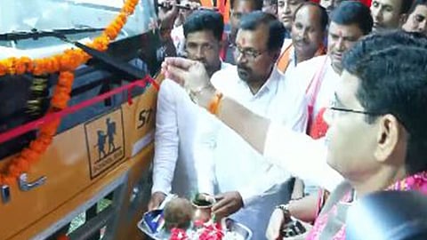 Chhattisgarh: Minister Tank Ram Verma lauds CM Sai, MLA Bhawna Bohra as free bus service for female college students reaches Kui-Kukdur