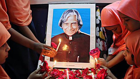Maharashtra Govt orders to celebrate 'Reading Inspiration Day' on Dr. A.P.J. Abdul Kalam's birth anniversary