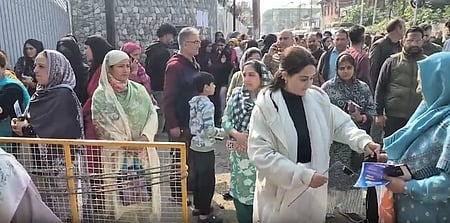 Class 10 exams begin in J&K; over 97,000 students appear at 1,003 centres