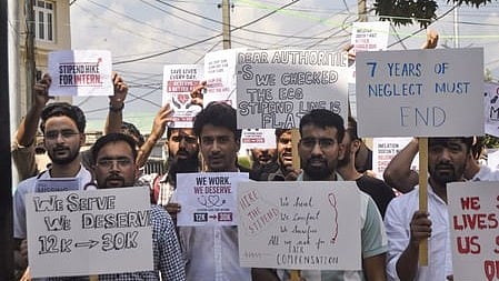 J&K medical college interns begin hunger strike over stipend increase demand