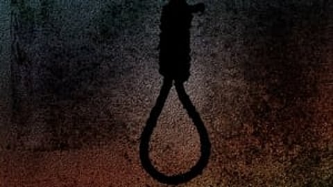 JEE aspirant found hanging in Kota PG room, family alleges negligence