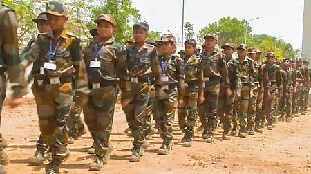 Gujarat: Surat tribal youth aspire to join Army, Sainik schools shaping their dreams (Photo: IANS)