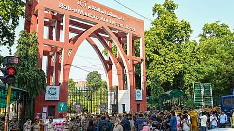 Jamia extends virtual classes till Nov 24, shifts to online examination