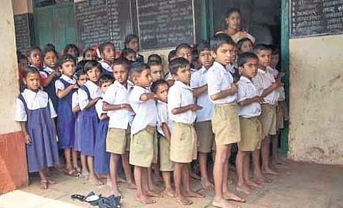 Khalipada Ku Na is part of an ongoing programme in which school children are playing a major role