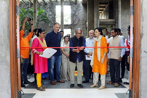 Pritzker Laureate Dr. Balkrishna Doshi, architect of IIMB’s campus, inaugurates the reimagined library on the occasion of the B-school’s 46th Foundation Day celebrations (Pic: IIMB)