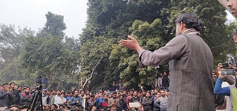 Yogendra Yadav addressing the protest