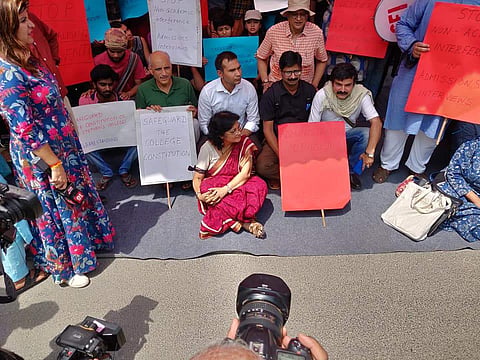The dharna was staged from 12pm to 2.30 am