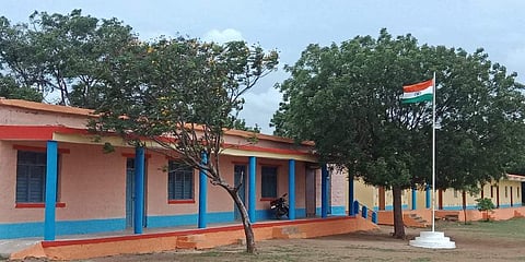Government High School, Hireshivanagutti village, Ilkal Taluk, Bagalkot District