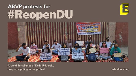ABVP protesters outside a DU college | Pic: Sourced/EdexLive