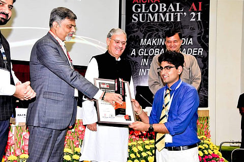 Kunwar Sahi receiving the award for Best Innovation in AI Hardware | Pic: Sourced