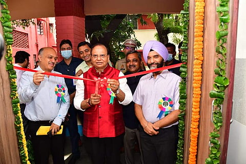 Delhi Lieutenant Governor VK Saxena inaugurating the labs | (Pic: Official Twitter handle of LG Delhi)