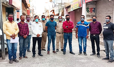 जिंतूर दुकानदरावर कारवाई