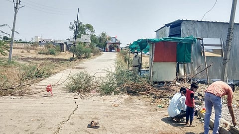 लॉकडाउनमध्ये दुसऱ्यांदा हनुमान जयंती साजरी, भाविकांनी लांबूनच घेतले दर्शन