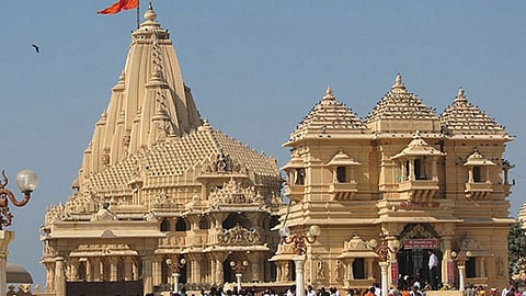 द्वारकाधीश मंदिरा बद्दल जाणून घ्या..रंजात्मक माहिती