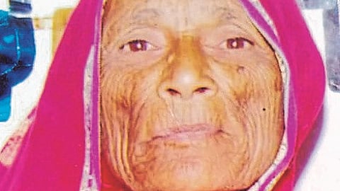 सखुबाई हापसे
