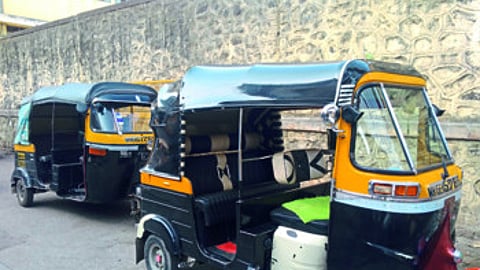 auto drivers in lockdown