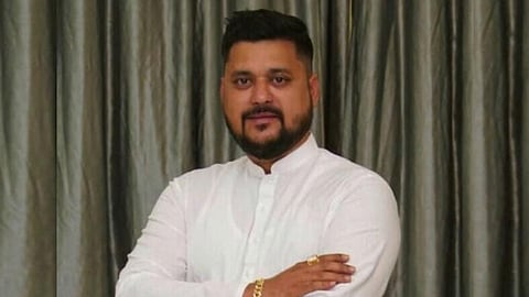 "अॅप बेस्ड' वाहन चालकांच्या कर्जावरील व्याज माफ करावे"