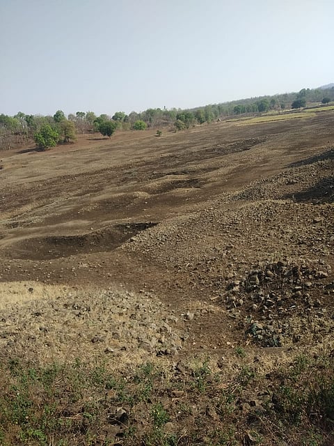 पाझर तलाव झळकवाडी