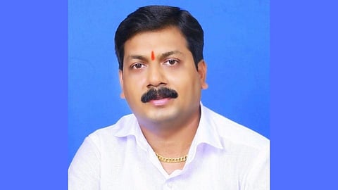 'रिफायनरीबाबत धाडसी मत मांडणारी नेतृत्व सेनेकडे नाहीत'