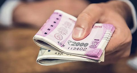 गृहिणींना व्यवसायाची संधी, जाणून घ्या 'या' सरकारी योजनेबाबत