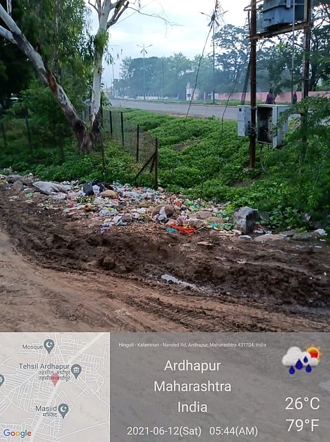 अर्धापूरात कचऱ्याचे ढीग