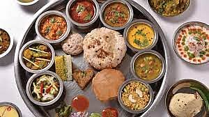 पचनशक्तीला महत्त्व : खाण्यापिण्याचे काही नियम, आहार कसा असावा?