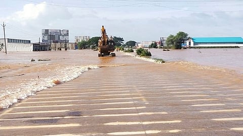 पुणे - बंगळूर राष्ट्रीय महामार्ग 2 तासात सुरू होण्याची शक्यता