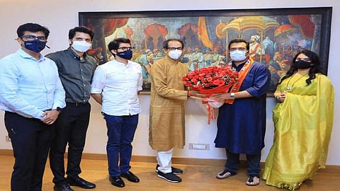 'चला !!! मनसे विद्यार्थी सेनेचं ग्रहण सुटलं', अभिजीत पानसेंचा मार्मिक टोला