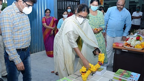 शिक्षणमंत्र्यांच्या उपस्थितीत मोफत पाठ्यपुस्तकांच्या वितरणास प्रारंभ