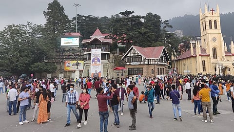मनाली: मास्क नसेल तर पाच हजारांचा दंड आणि 8 दिवस तुरुंगवास