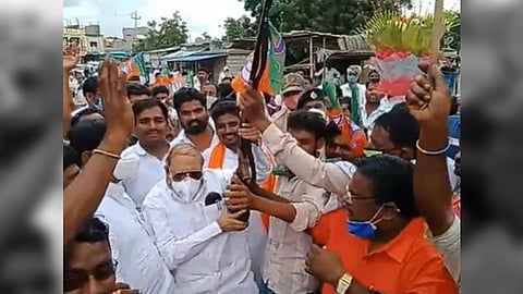 "केंद्रीय मंत्र्यांच्या रॅलीत हवेत गोळीबार; यावरून भाजपची..."
