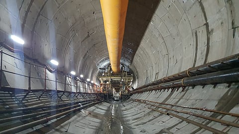 Tunnel