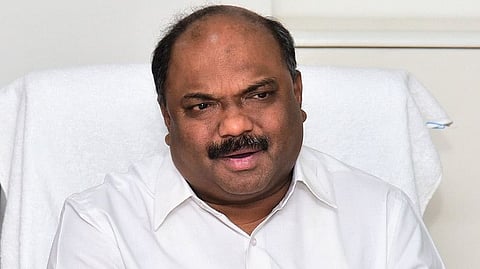 अनिल परबांच्या अडचणीत वाढ, खरमाटेंना ईडीची नोटीस
