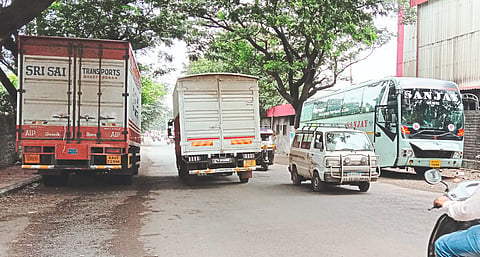 इचलकरंजीत बेशिस्त वाहतूक; आराखडा कागदावरच
