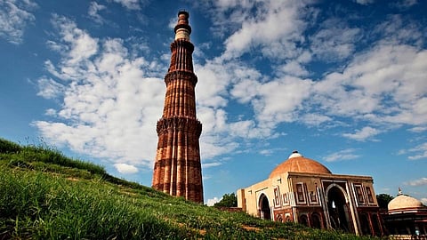 Qutub Minar as Vishnustambha Movement of Hindu organizations pm narendra modi Chhatrapati Shivaji Maharaj delhi