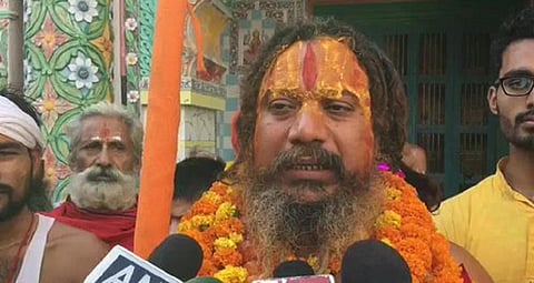 '२ ऑक्टोबरला भारत 'हिंदू राष्ट्र' घोषित करा नाहीतर जलसमाधी घेईन'