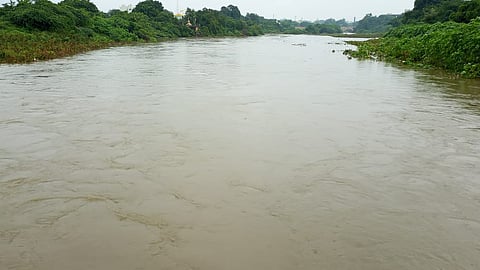 रायगव्हाण व तावरजाची ओव्हरफ्लोकडे वाटचाल