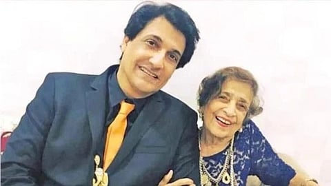 कोरिओग्राफर शामक दावरला मातृशोक