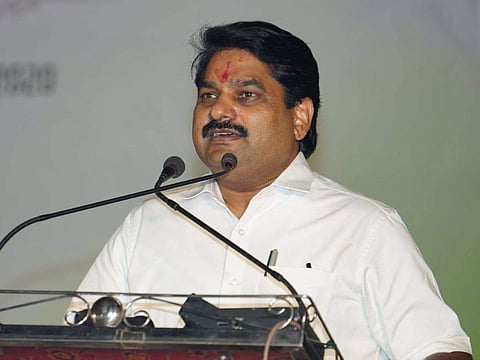 पन्नाशीला पोहचले तरी अजून राज्यमंत्रीच