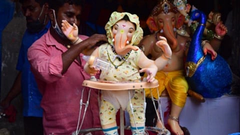 Ganesh Chaturthi: महाराष्ट्रासह देशात विघ्नहर्त्या बाप्पाचा थाट