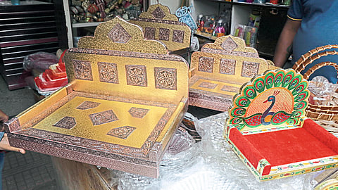citizens tend to buy indigenous items for ganpati decoration