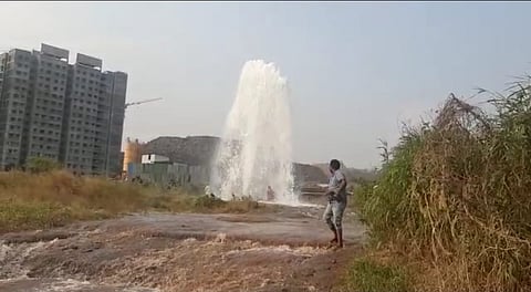 Water pipeline breaks