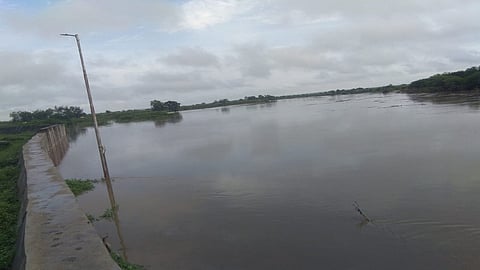 Kayadhu River