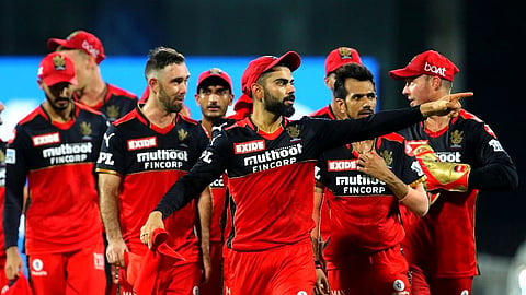 "विराट, मॅक्सवेल अन्..."; RCBने 'या' खेळाडूंना रिटेन करावं