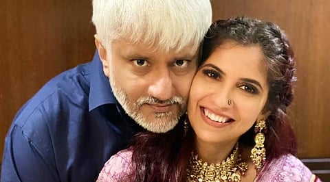 52 वर्षांच्या दिग्दर्शकाशी लग्न करणारी श्वेतांबरी सोनी आहे कोण?