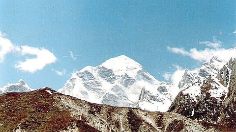 Mount Manda Peak