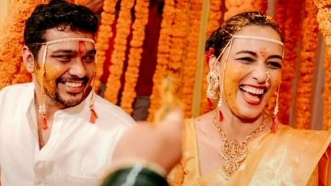 Suyash Tilak, Ayushi Bhave
