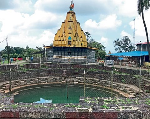 वन डे ट्रीप : ऐतिहासिक कनकेश्वर